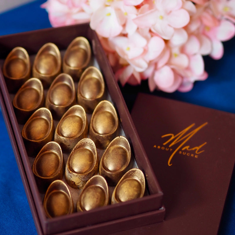 Box of Golden Dark Chocolate Ingots (15pcs)