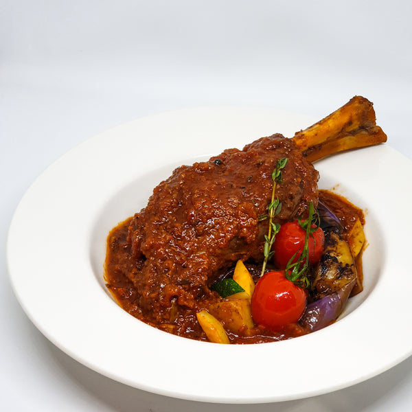 Lamb Shank | Baked with tomatoes and red wine